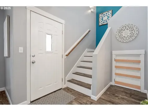8259 N Johnswood Drive Portland OR 97203