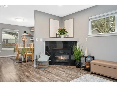 8259 N Johnswood Drive Portland OR 97203