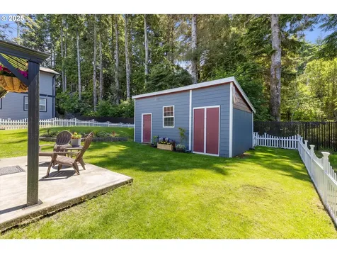 3730 NE 10th Street Otis OR 97368