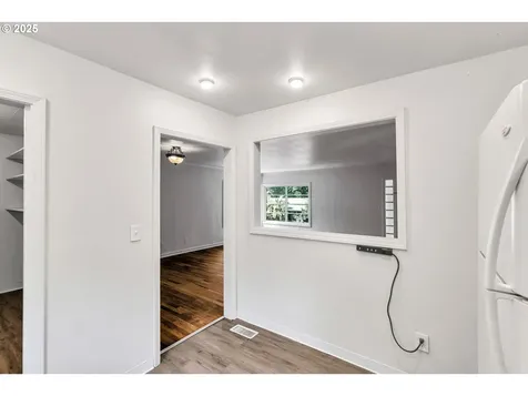 5600 SW Florida Street Portland OR 97219