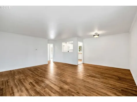 5600 SW Florida Street Portland OR 97219