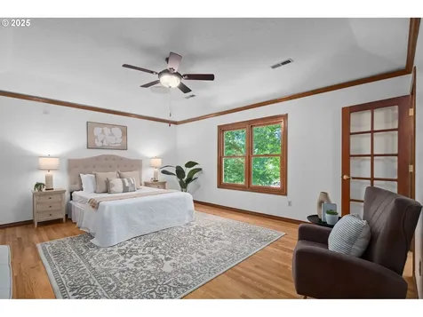 10670 NW La Cassel Crest Lane Portland OR 97229