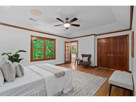 10670 NW La Cassel Crest Lane Portland OR 97229