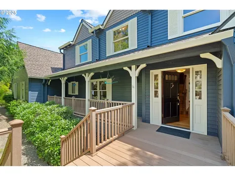 10670 NW La Cassel Crest Lane Portland OR 97229