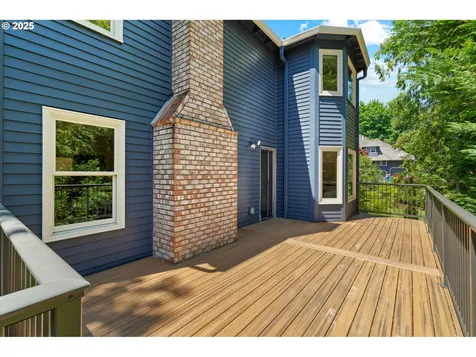 10670 NW La Cassel Crest Lane Portland OR 97229