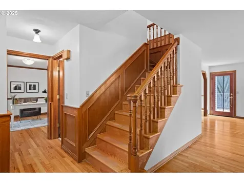 10670 NW La Cassel Crest Lane Portland OR 97229