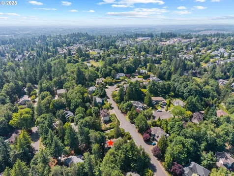 10670 NW La Cassel Crest Lane Portland OR 97229