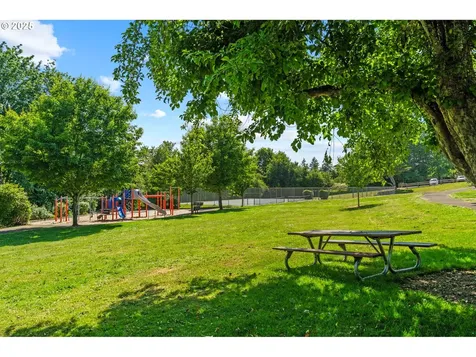 10670 NW La Cassel Crest Lane Portland OR 97229