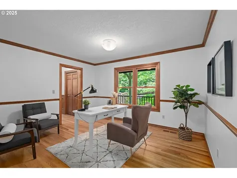 10670 NW La Cassel Crest Lane Portland OR 97229