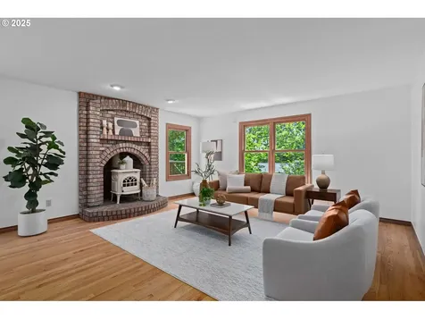 10670 NW La Cassel Crest Lane Portland OR 97229