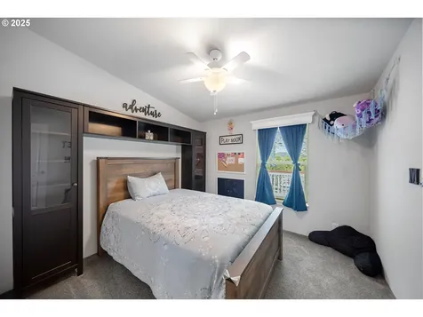90807 N Bank Lane Coquille OR 97423