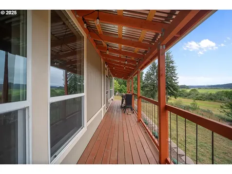 90807 N Bank Lane Coquille OR 97423