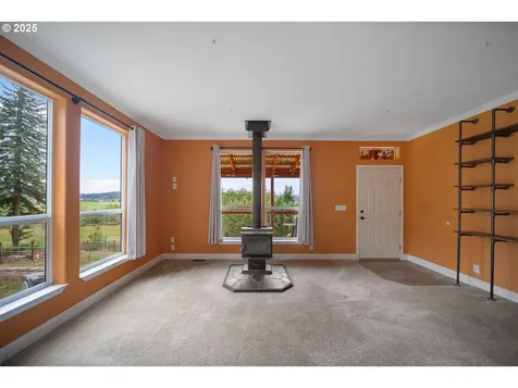 90807 N Bank Lane Coquille OR 97423