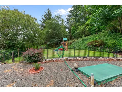90807 N Bank Lane Coquille OR 97423