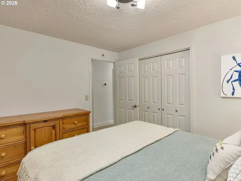 10409 SE 11th Street Vancouver WA 98664