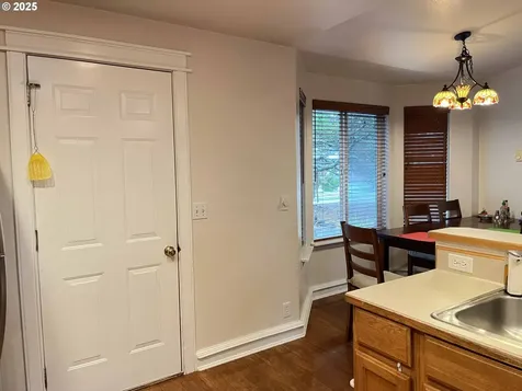 1425 Zebrawood Street Florence OR 97439