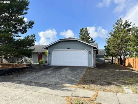1425 Zebrawood Street Florence OR 97439