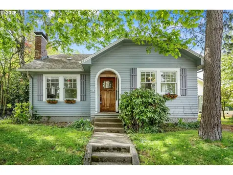 6521 SE 16th Avenue Portland OR 97202