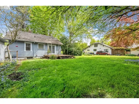 6521 SE 16th Avenue Portland OR 97202