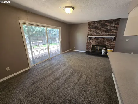 4002 Oak Street Longview WA 98632