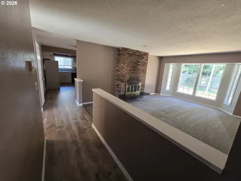 4002 Oak Street Longview WA 98632