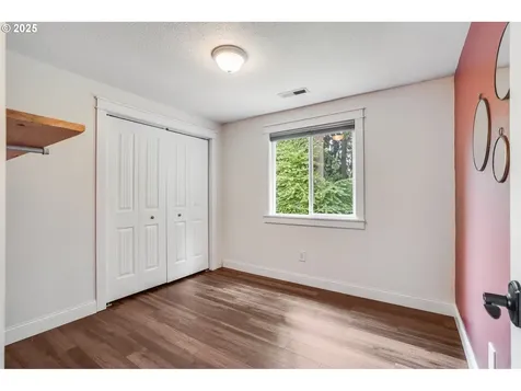 15704 NE 48th Street Vancouver WA 98682