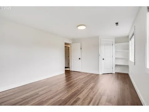 15704 NE 48th Street Vancouver WA 98682