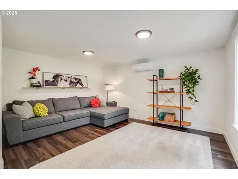 15704 NE 48th Street Vancouver WA 98682