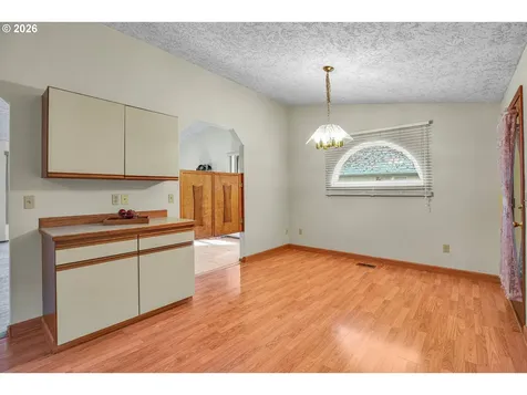 3802 NE 157th Avenue Vancouver WA 98682