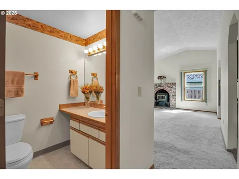 3802 NE 157th Avenue Vancouver WA 98682