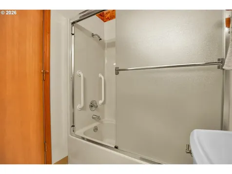 3802 NE 157th Avenue Vancouver WA 98682
