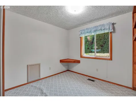 3802 NE 157th Avenue Vancouver WA 98682