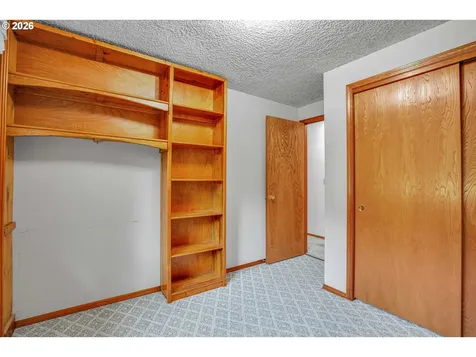 3802 NE 157th Avenue Vancouver WA 98682