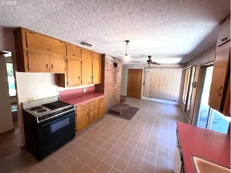 47980 NW Waldheim Way Forest Grove OR 97116