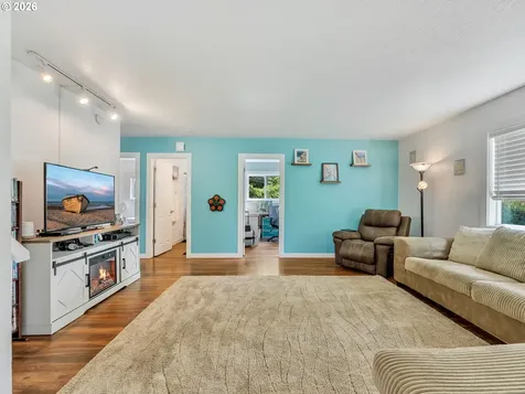 3281 Highway 101 Gearhart OR 97138
