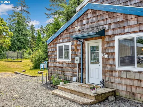 3281 Highway 101 Gearhart OR 97138