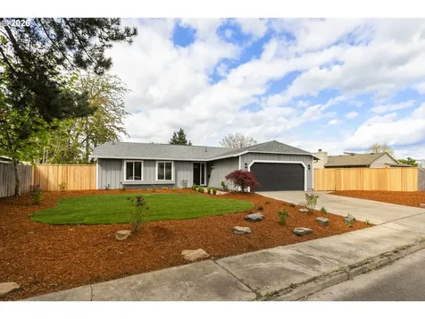 174 SW 10th Avenue Canby OR 97013