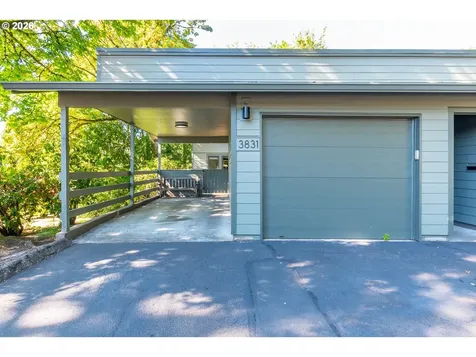 3831 SW Canby Street Portland OR 97219