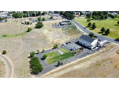 1745 SW 24th Street Pendleton OR 97801
