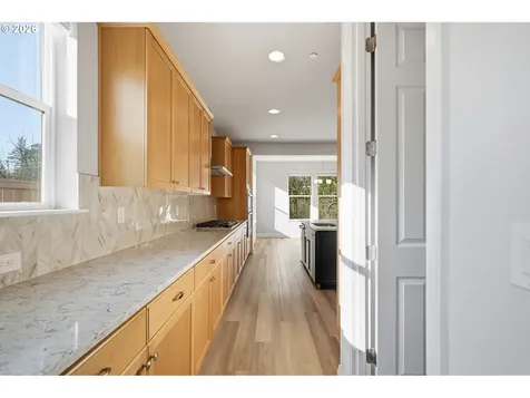 965 W Magnolia Loop Washougal WA 98671