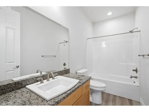 965 W Magnolia Loop Washougal WA 98671