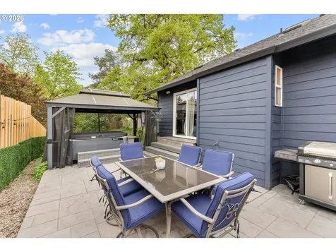 14206 SE Raelyn Terrace Milwaukie OR 97267