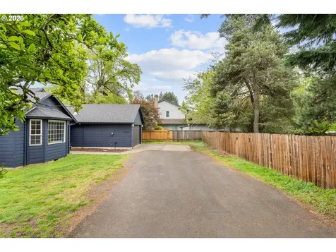 14206 SE Raelyn Terrace Milwaukie OR 97267