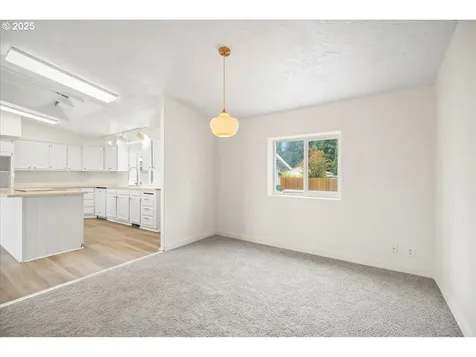 1730 Woodland Avenue Woodburn OR 97071