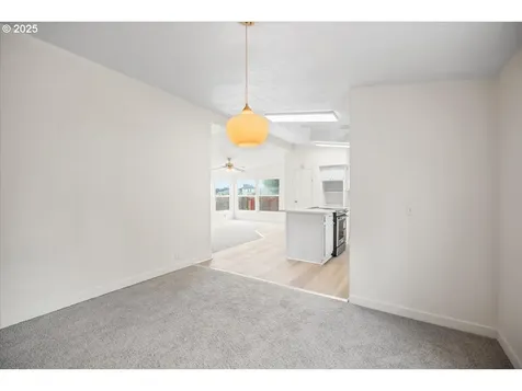 1730 Woodland Avenue Woodburn OR 97071