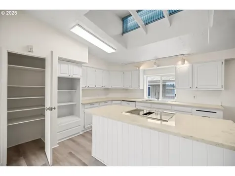 1730 Woodland Avenue Woodburn OR 97071