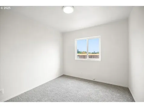 1730 Woodland Avenue Woodburn OR 97071