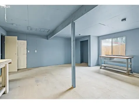 1730 Woodland Avenue Woodburn OR 97071
