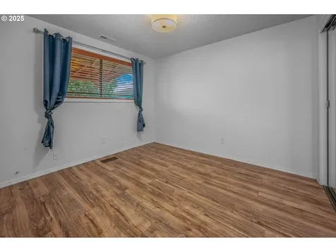 4524 NE 76th Avenue Portland OR 97218