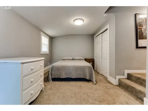320 26th Street Springfield OR 97477